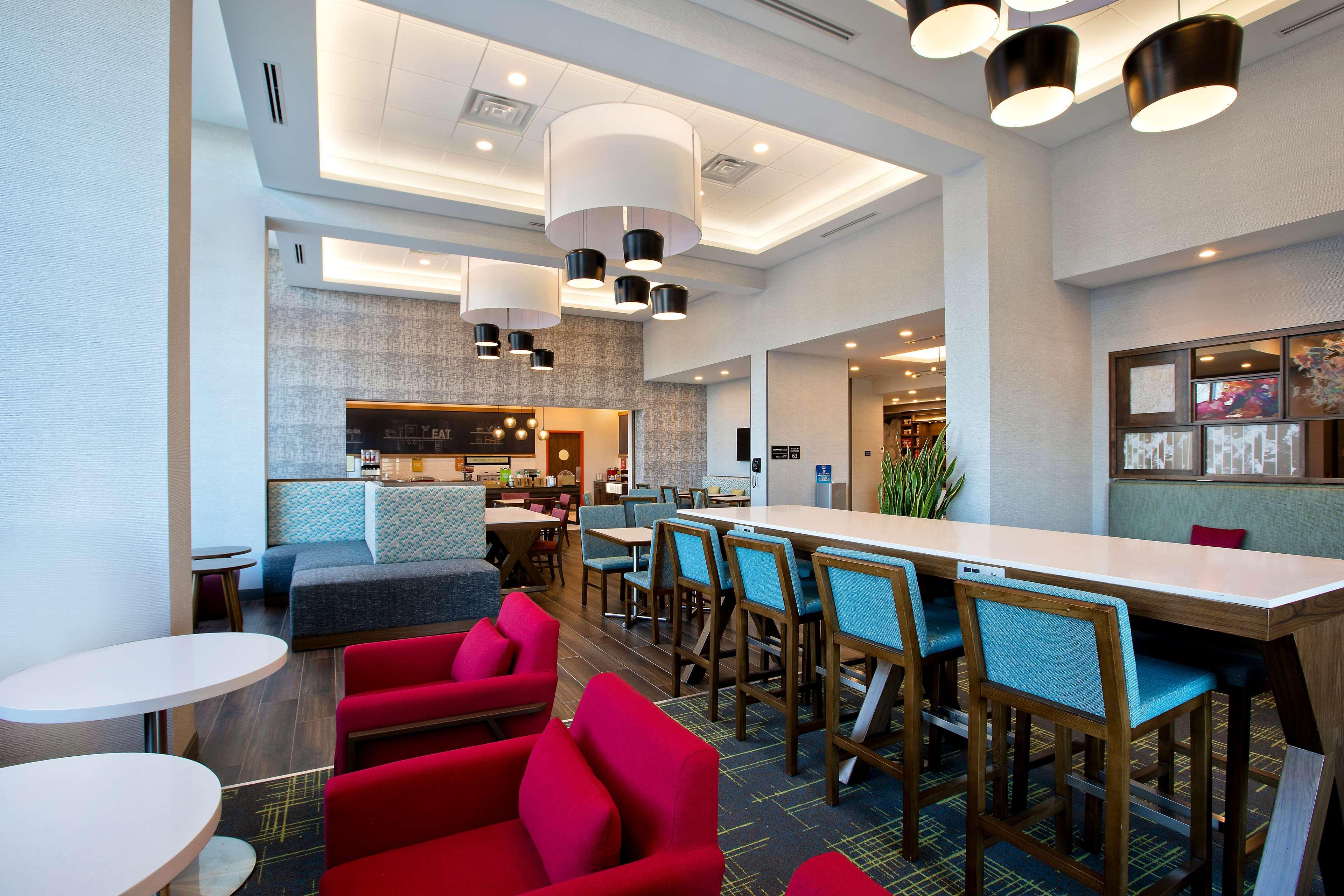 Hotel Hampton & West, Ontario, Canada